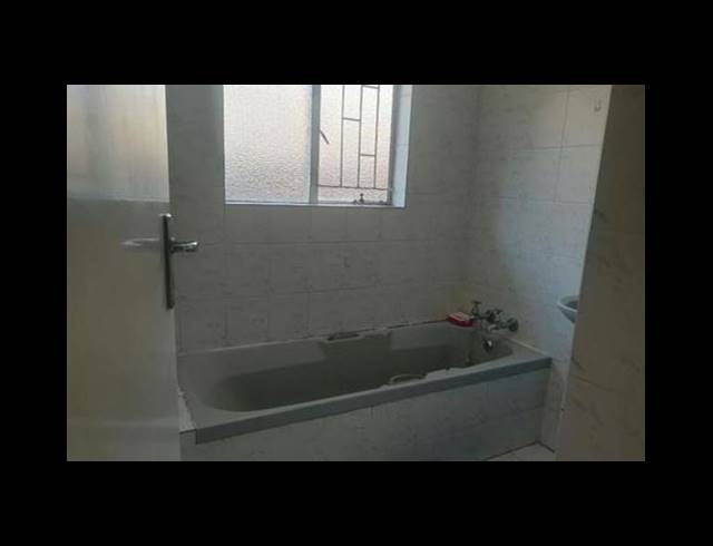 3 BEDROOM TOWNHOUSE FOR SALE IN NORKEM PARK